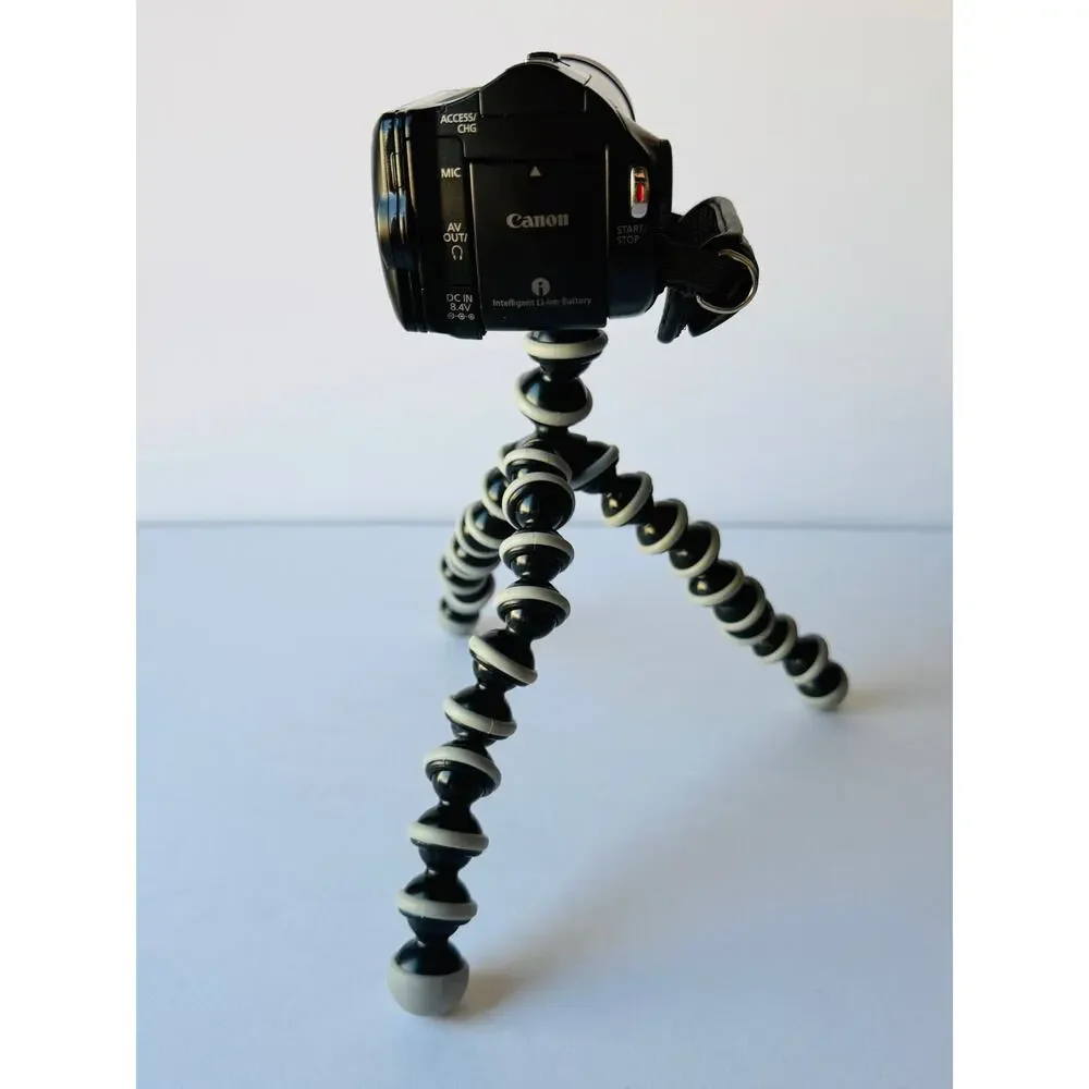 Canon VIXIA HF10 HD Camcorder Bundle Joby Tripod Remote Tested Works
